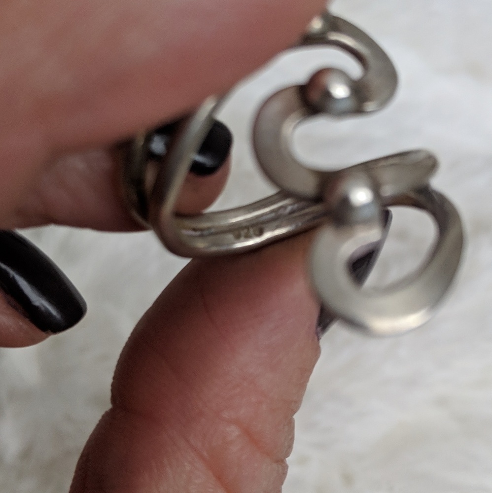 STERLING SILVER RING - Picture 3 of 6